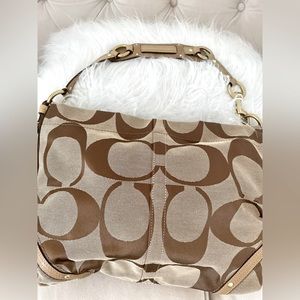New authentic Coach shoulder bag.